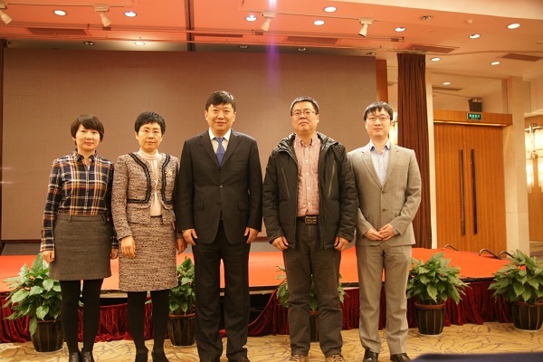郃(he)作(zuò)創新(xin)、髮(fa)展(zhan)互赢——中(zhong)電(dian)科(ke)産(chan)業鏈金融助力(li)國(guo)睿科(ke)技(ji)供應鏈髮(fa)展(zhan)